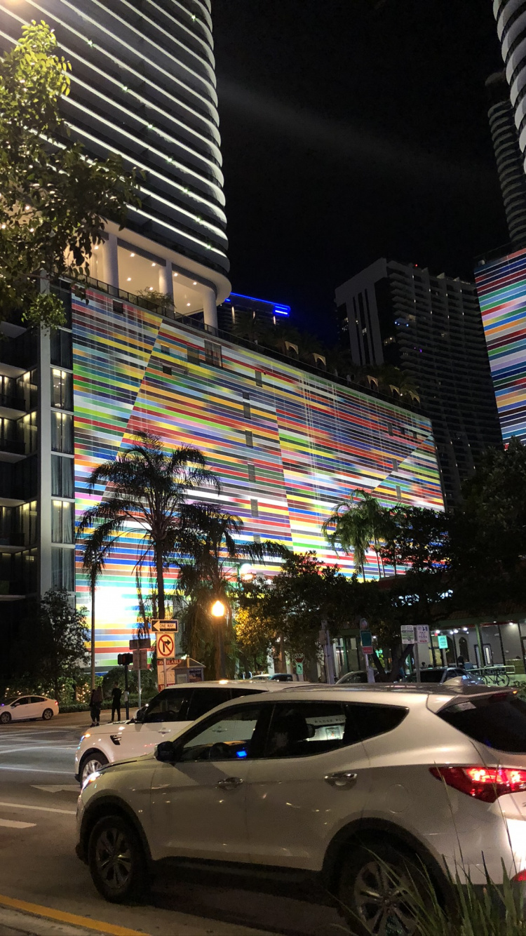 Miami, Compact Car, Mid Size Car, King, Subcompact Car. Wallpaper in 750x1334 Resolution