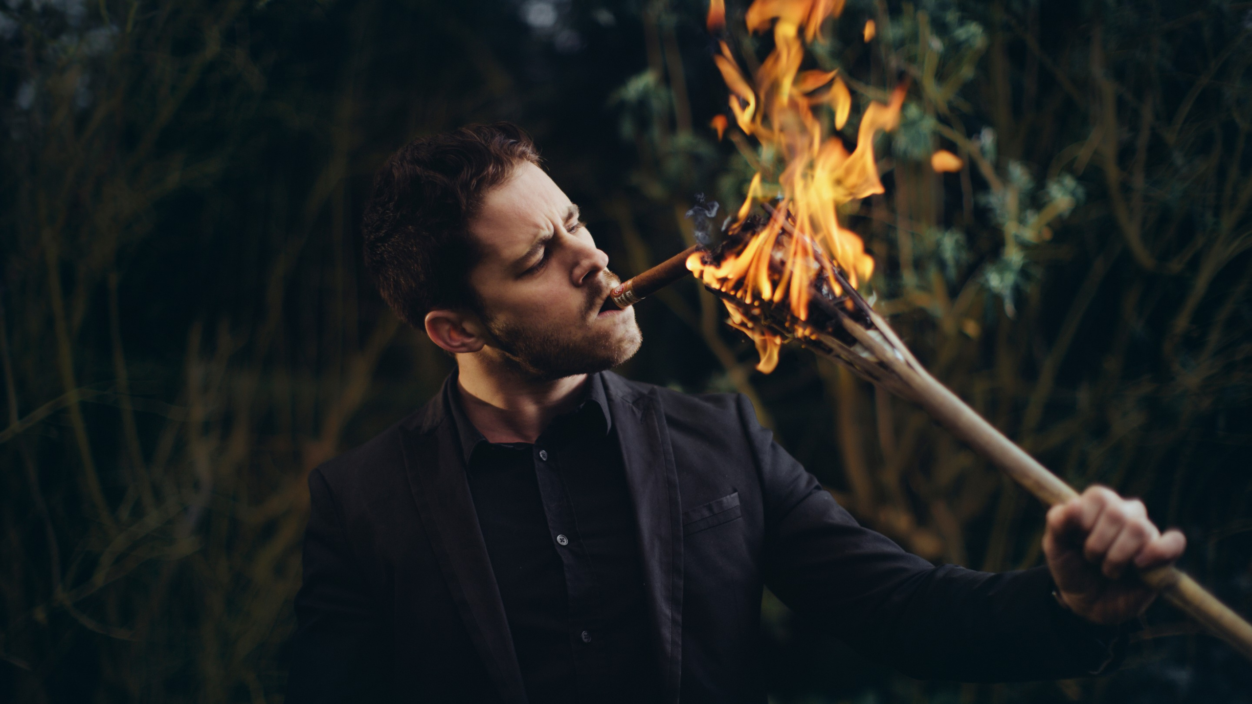 Video, Whatsapp, Motivación, Fábrica, Actitud. Wallpaper in 2560x1440 Resolution