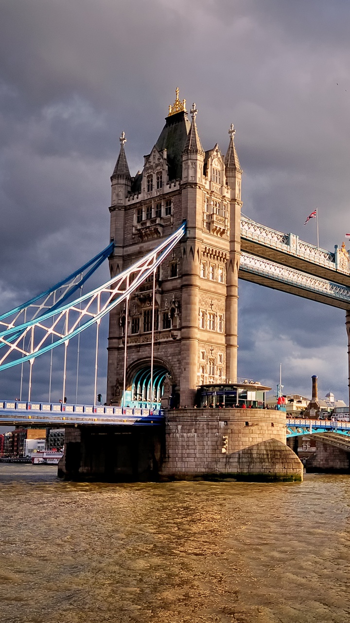 White Bridge Under Cloudy Sky During Daytime. Wallpaper in 720x1280 Resolution
