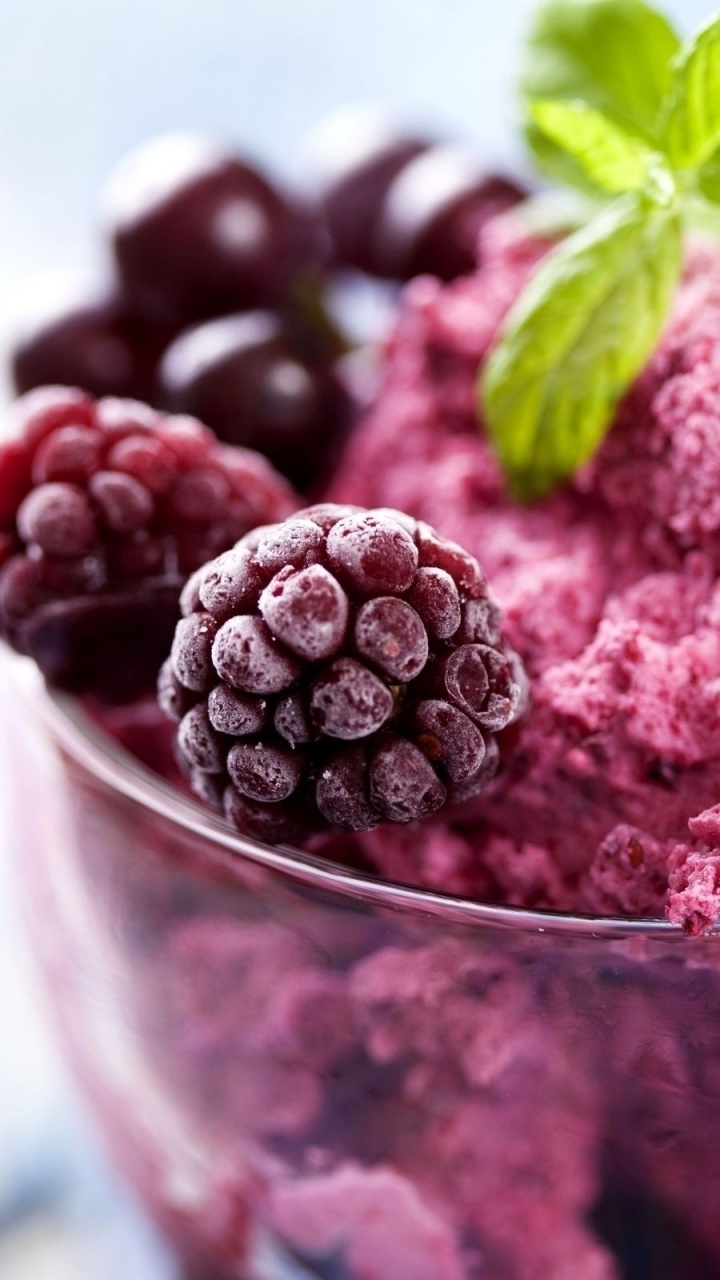 Pink Ice Cream With Green Leaf on Clear Glass Cup. Wallpaper in 720x1280 Resolution