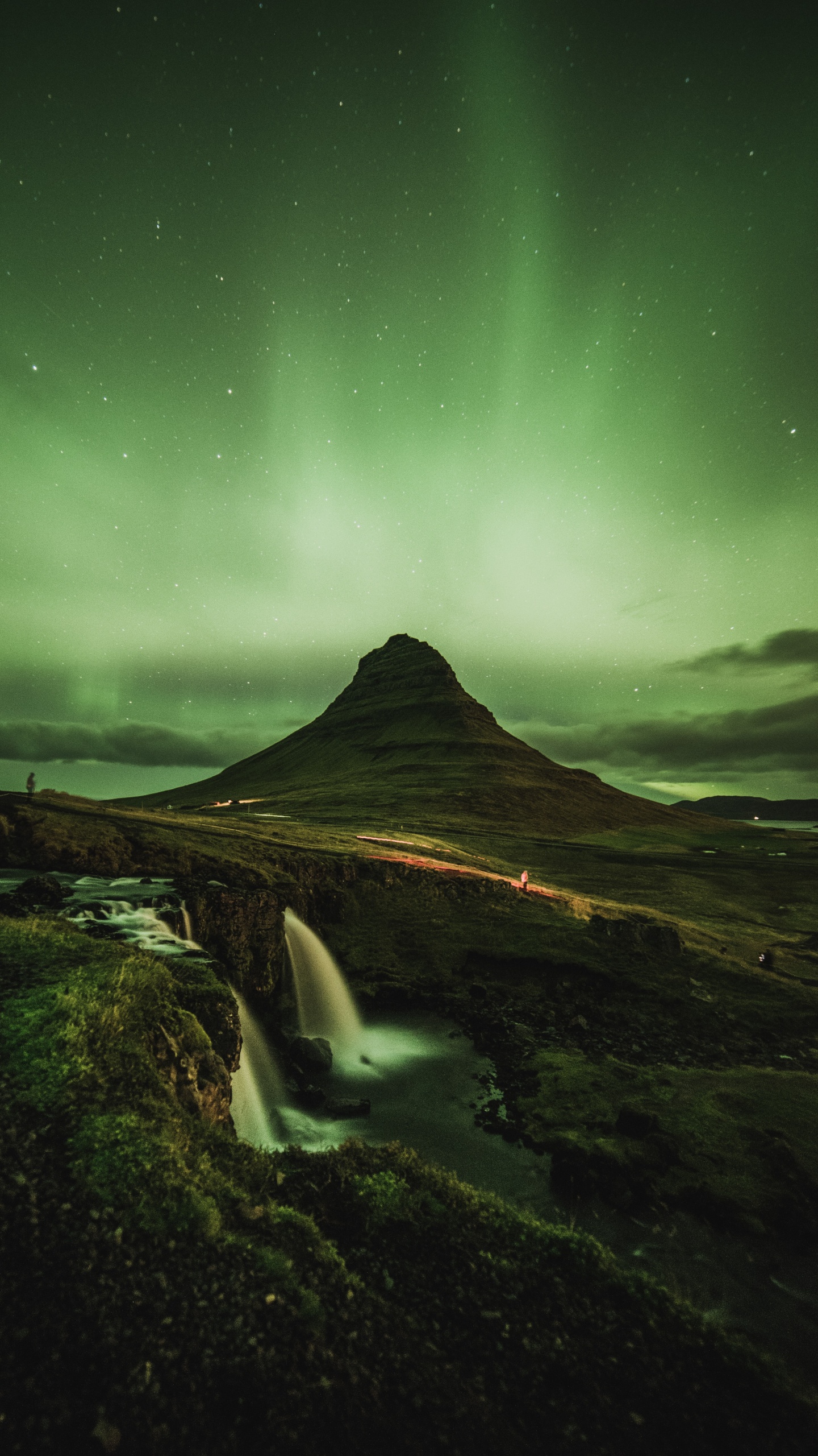 Parc Khaitan, Kirkjufell, Aurora, Voyage en Islande, Atmosphère. Wallpaper in 1440x2560 Resolution