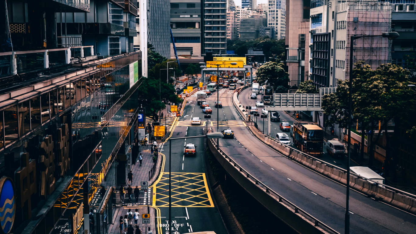 Edificio, Coche, Bus, Torre de Bloques, Torre. Wallpaper in 1366x768 Resolution