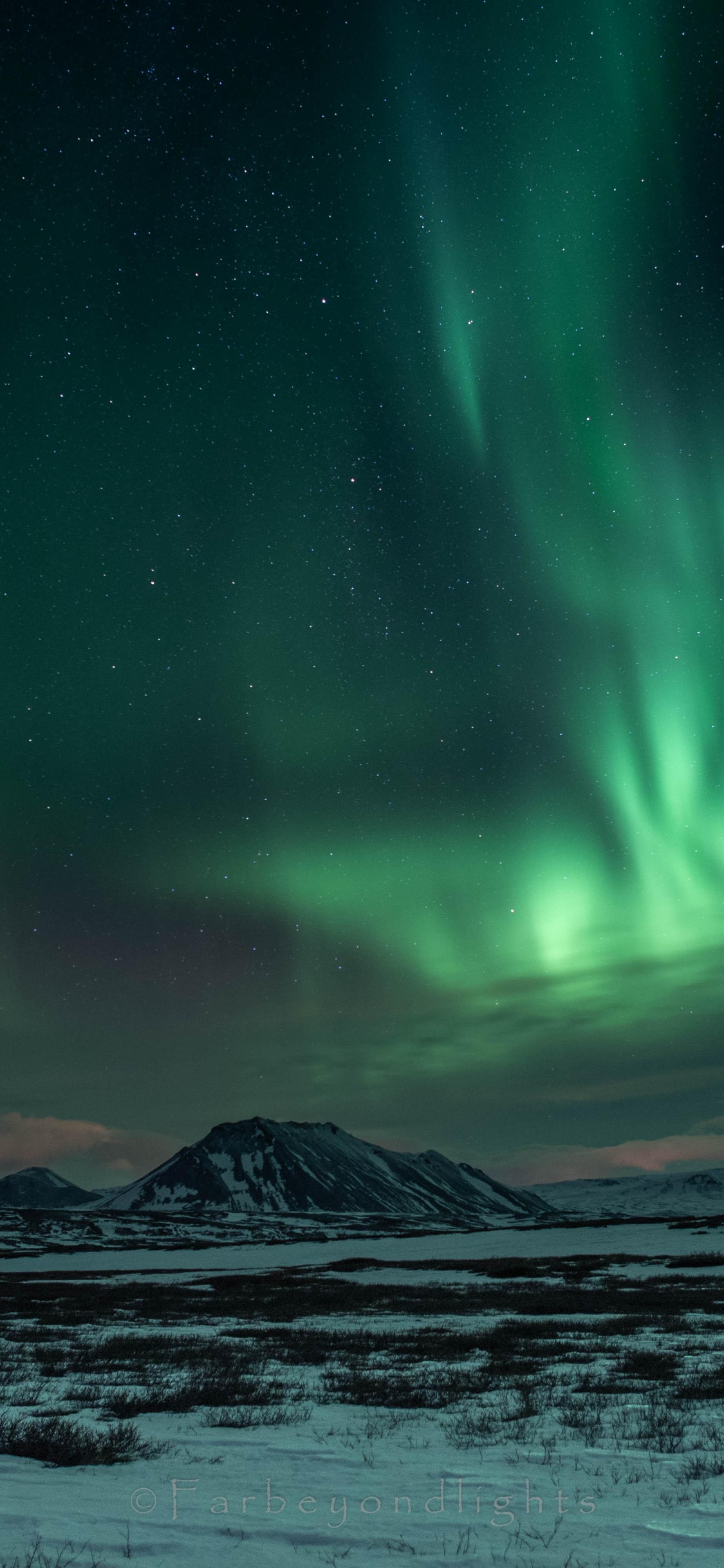 Aurora, Arktis, Natur, Atmosphäre, Einfrieren. Wallpaper in 1125x2436 Resolution