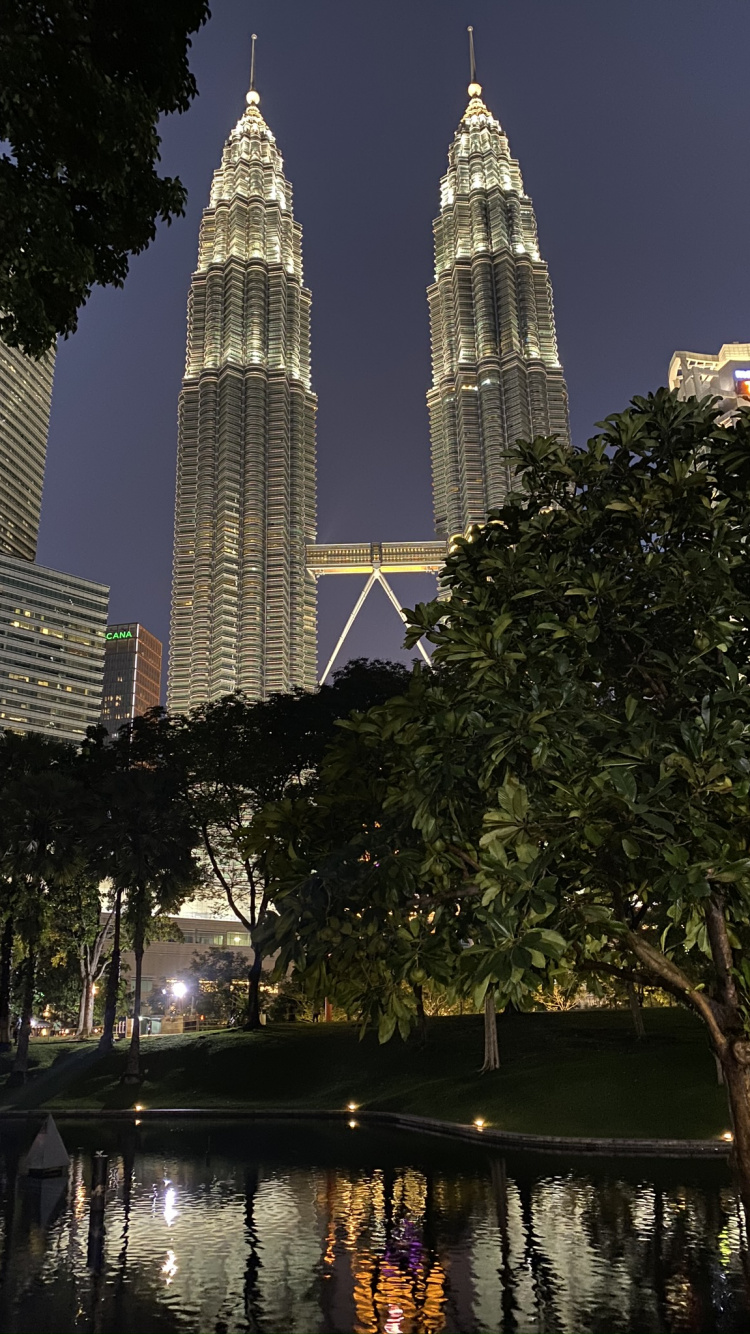 Petronas Towers, Kuala Lumpur, Malaysia, Water, Tower Block. Wallpaper in 750x1334 Resolution