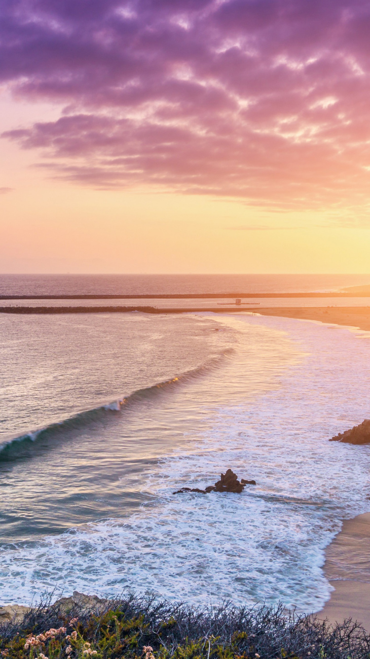 Body of Water Under Cloudy Sky During Daytime. Wallpaper in 750x1334 Resolution