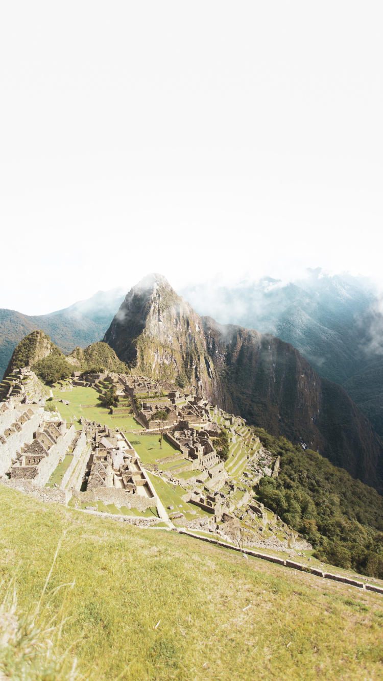 Edificio, Highland, Paso de Montaña, Estación de la Colina, Alpes. Wallpaper in 750x1334 Resolution