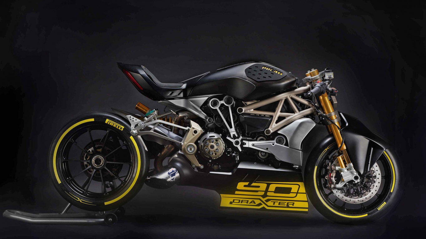Black and Yellow Sports Bike. Wallpaper in 1366x768 Resolution