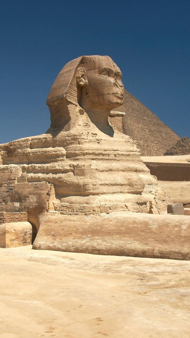 Brown Rock Formation Under Blue Sky During Daytime. Wallpaper in 720x1280 Resolution