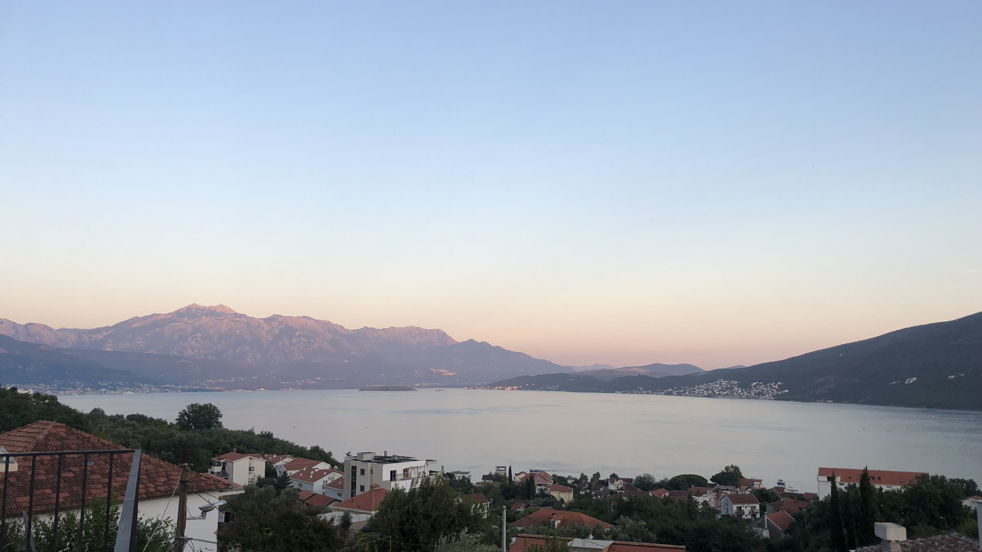 Mount Scenery, Mountain Range, Water, Real Estate, Mountainous Landforms. Wallpaper in 1920x1080 Resolution