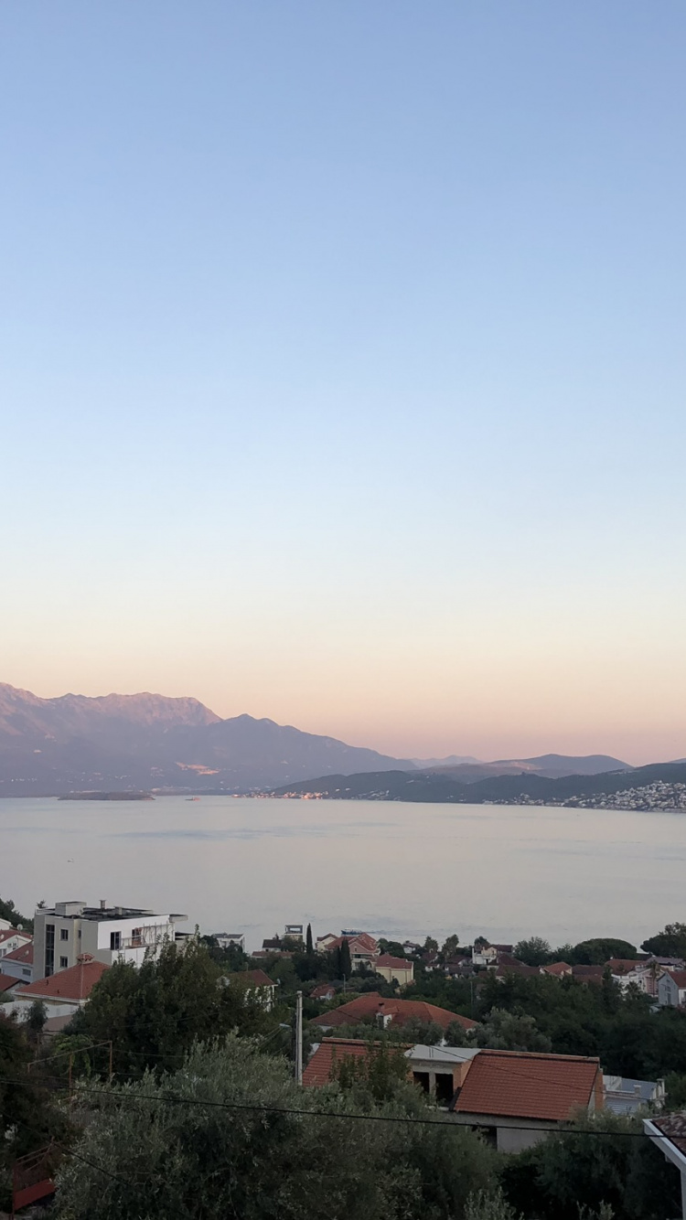 Mount Scenery, Mountain Range, Water, Real Estate, Mountainous Landforms. Wallpaper in 750x1334 Resolution