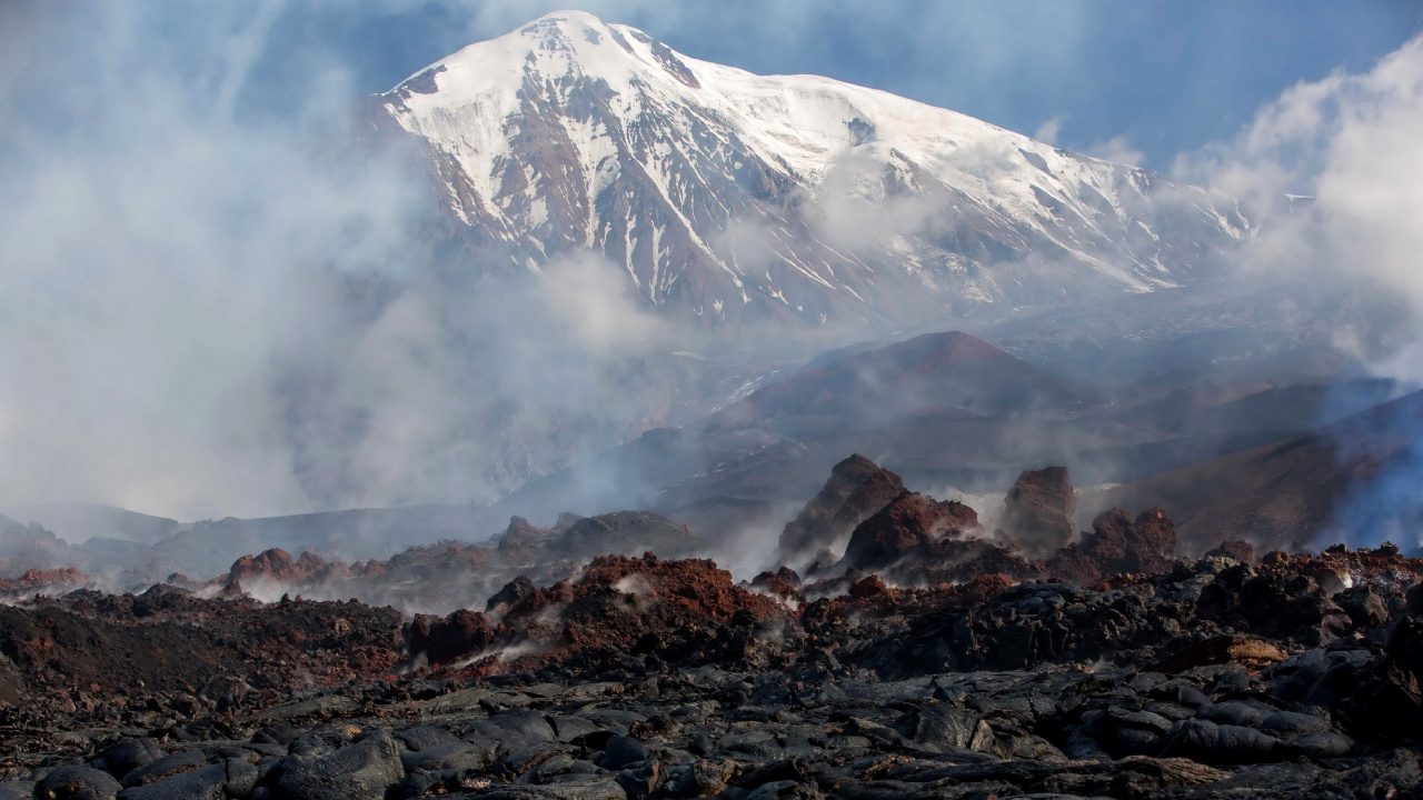 堪察加半岛的火山, 山脉, 高地, 山站, 山区河流 壁纸 1280x720 允许