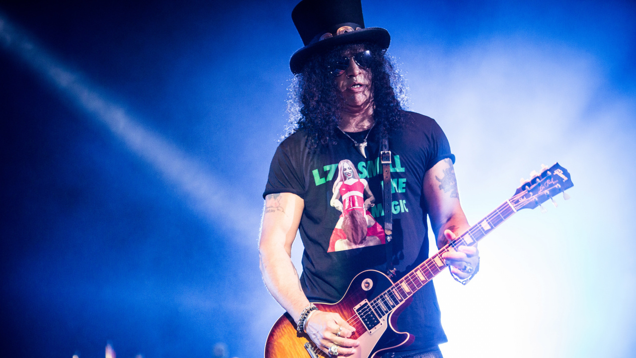 Guns N Roses, Guitar, Guitarist, Musician, Performance. Wallpaper in 1280x720 Resolution