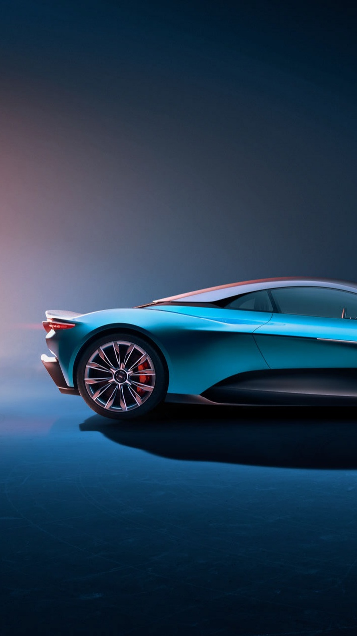 Porsche 911 Azul Sobre Fondo Azul.. Wallpaper in 720x1280 Resolution