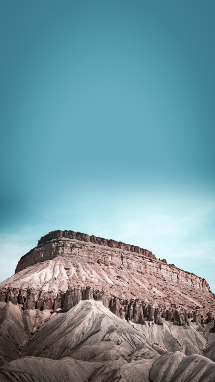 Cloud, Mountain, Natural Landscape, Bedrock, Highland. Wallpaper in 720x1280 Resolution