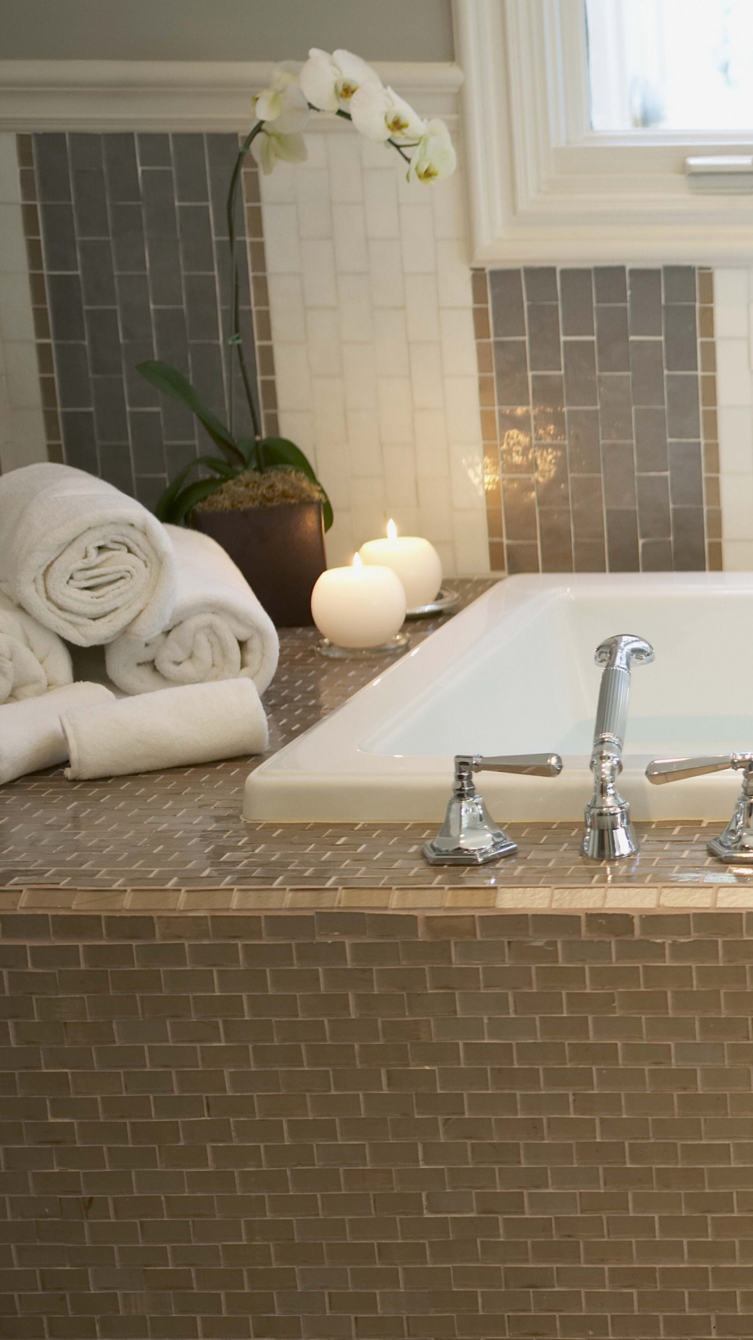 Stainless Steel Faucet on Brown and White Ceramic Sink. Wallpaper in 1080x1920 Resolution