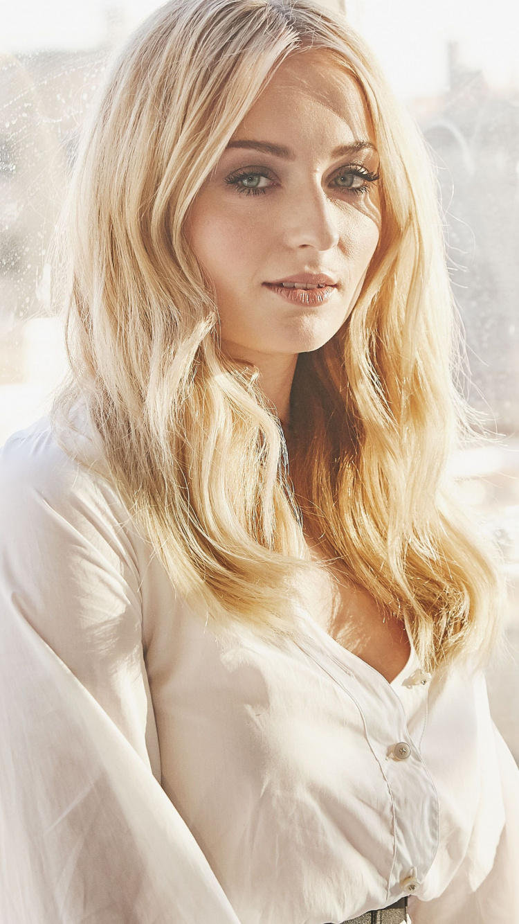 Sophie Turner, Sansa Stark, Game of Thrones, Jean Gray, HBO. Wallpaper in 750x1334 Resolution