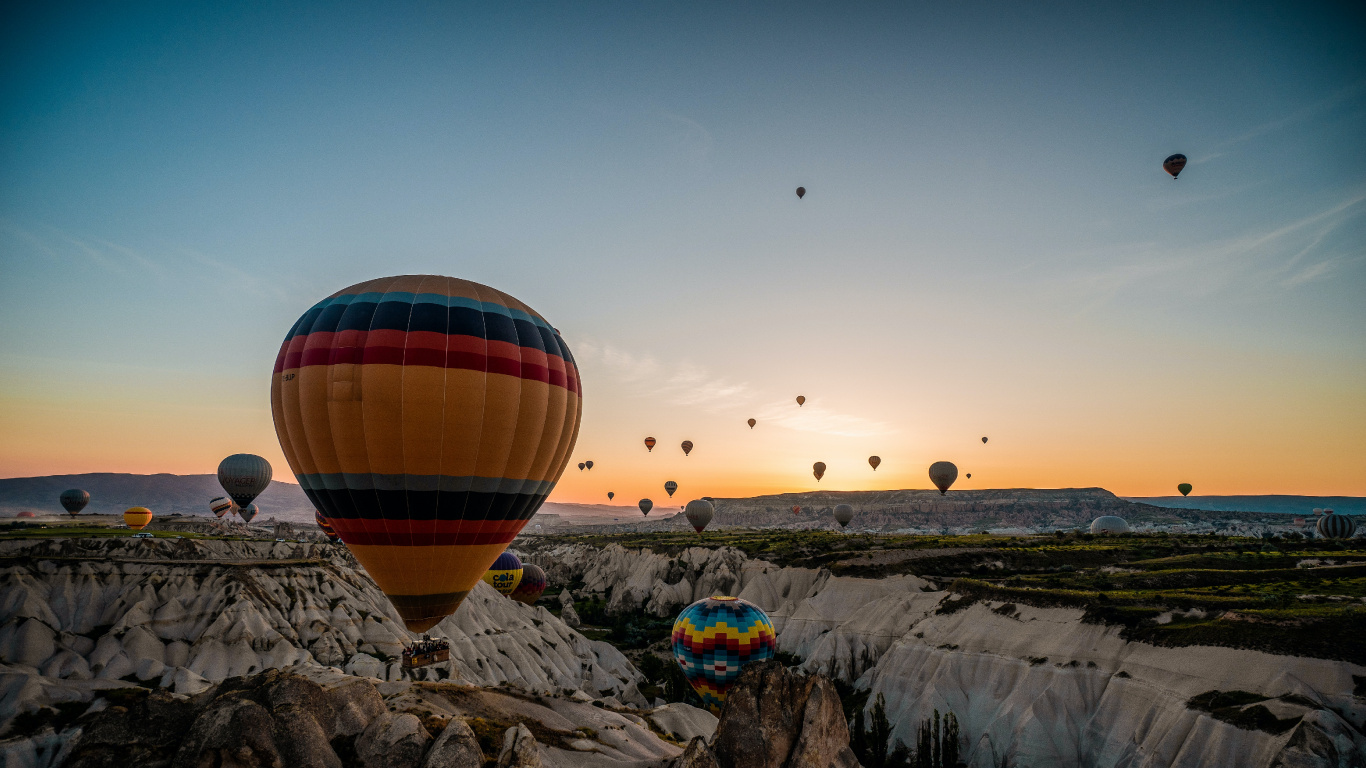 Hot Air Balloon, Balloon, Cappadocia, Aircraft, Flight. Wallpaper in 1366x768 Resolution