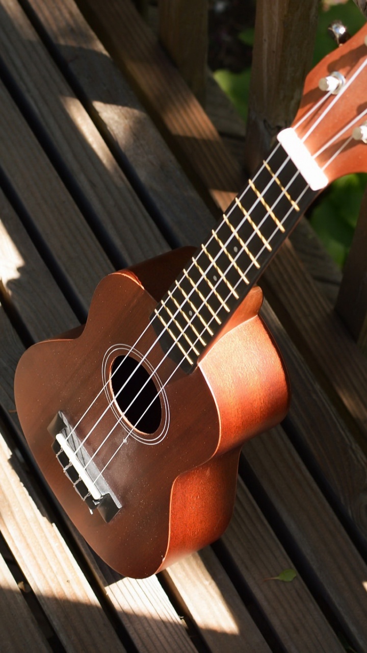El Ukelele, Guitarra, Instrumento de Cuerda, Instrumento Musical, Instrumentos de Cuerda Pulsada. Wallpaper in 720x1280 Resolution