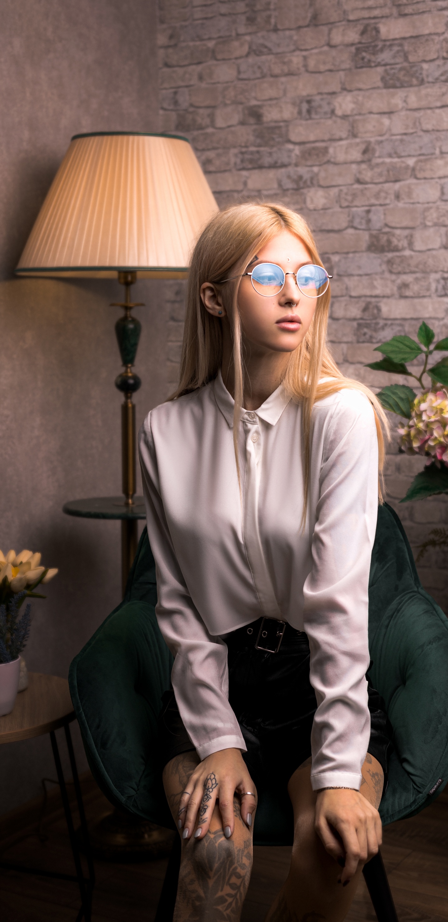 Beauté, Lunettes, Mode, Biologie, Biologie Humaine. Wallpaper in 1440x2960 Resolution