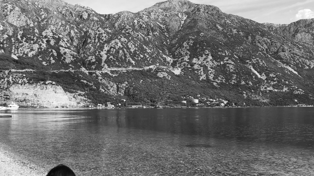 Agua, Las Formaciones Montañosas, Highland, Lago, Playa. Wallpaper in 1280x720 Resolution