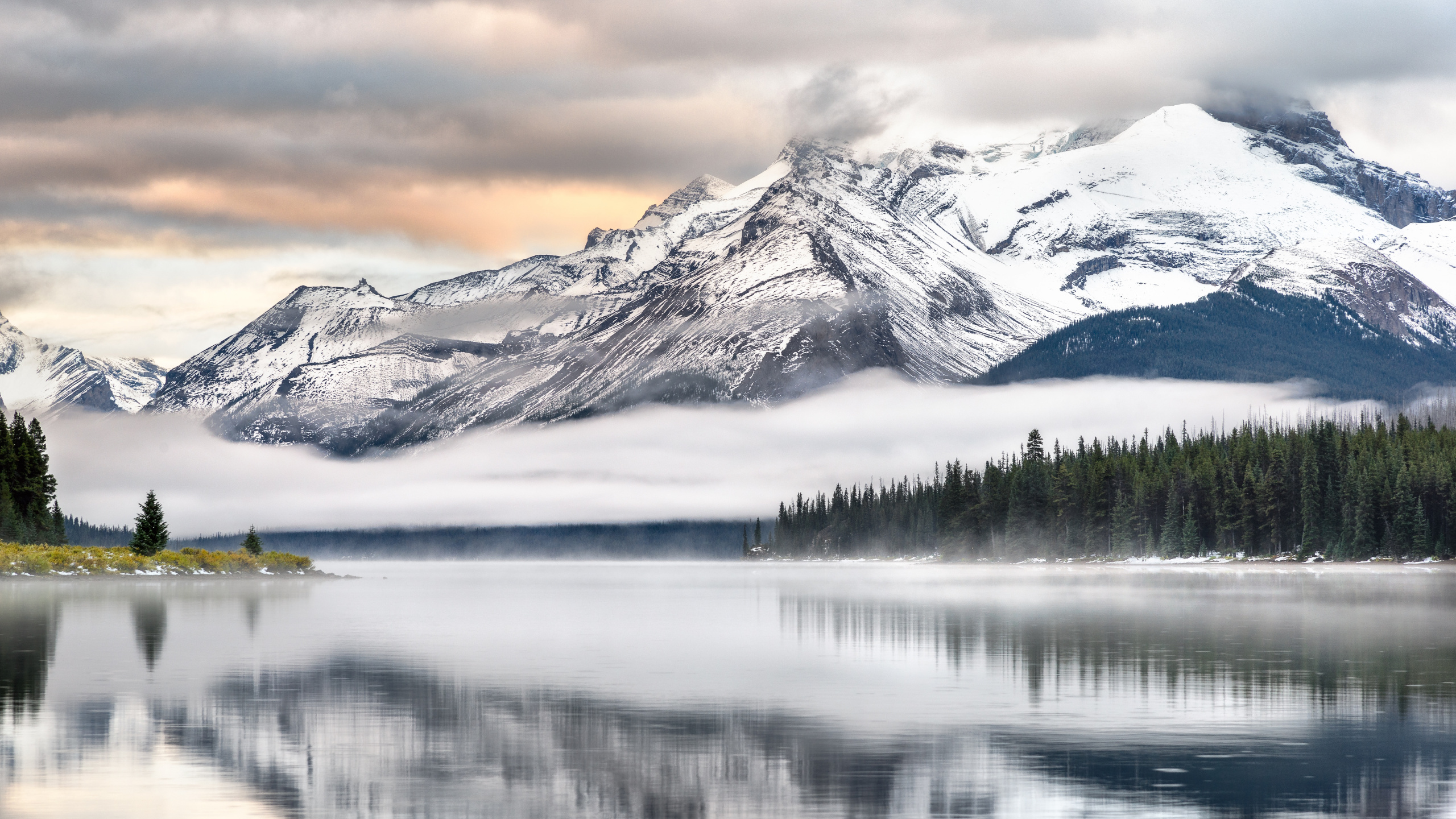 Alberta Kanada Jaspis, Jasper, Moab See, Spirit Island, Pyramidensee. Wallpaper in 2560x1440 Resolution