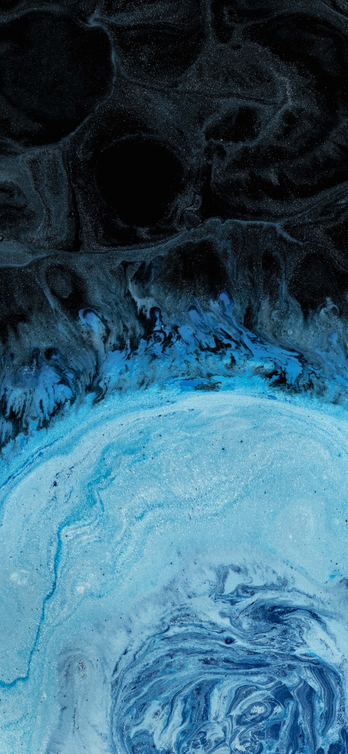 Peinture Abstraite Noire et Bleue. Wallpaper in 1125x2436 Resolution