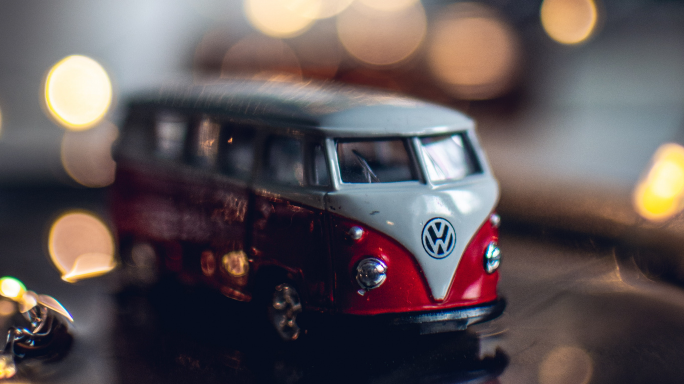 Red and White Volkswagen T-1 on Road During Night Time. Wallpaper in 1366x768 Resolution