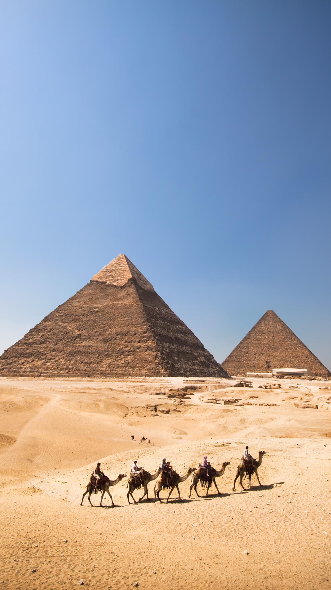 Brown Pyramid Under Blue Sky During Daytime. Wallpaper in 1080x1920 Resolution