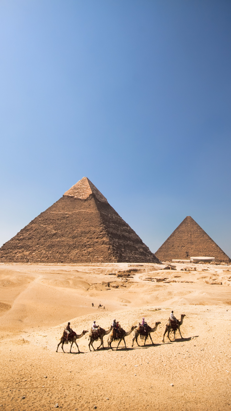 Brown Pyramid Under Blue Sky During Daytime. Wallpaper in 750x1334 Resolution