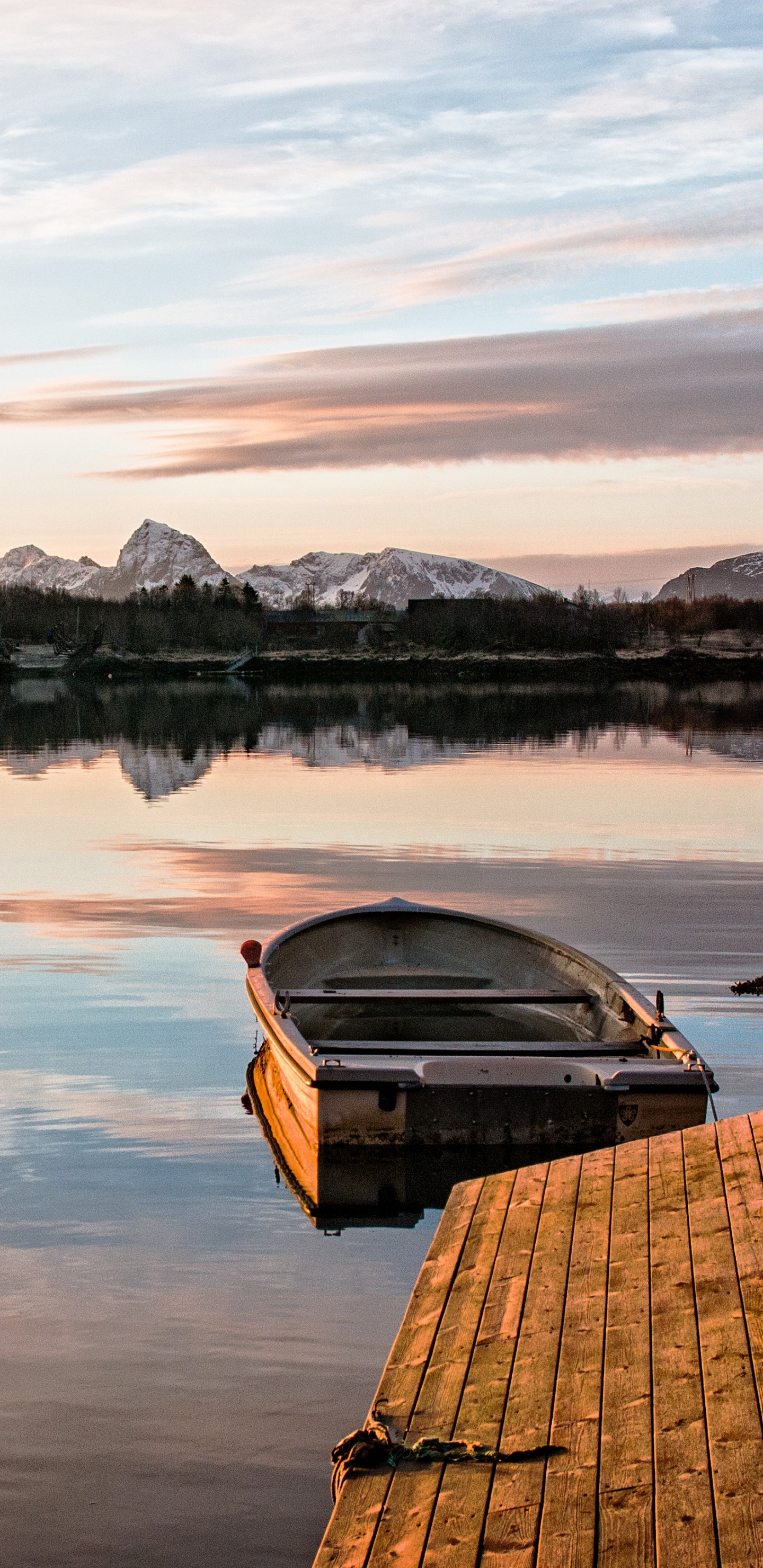 Reflexión, Occidental, Lofoten, Agua, Los Recursos de Agua. Wallpaper in 1440x2960 Resolution