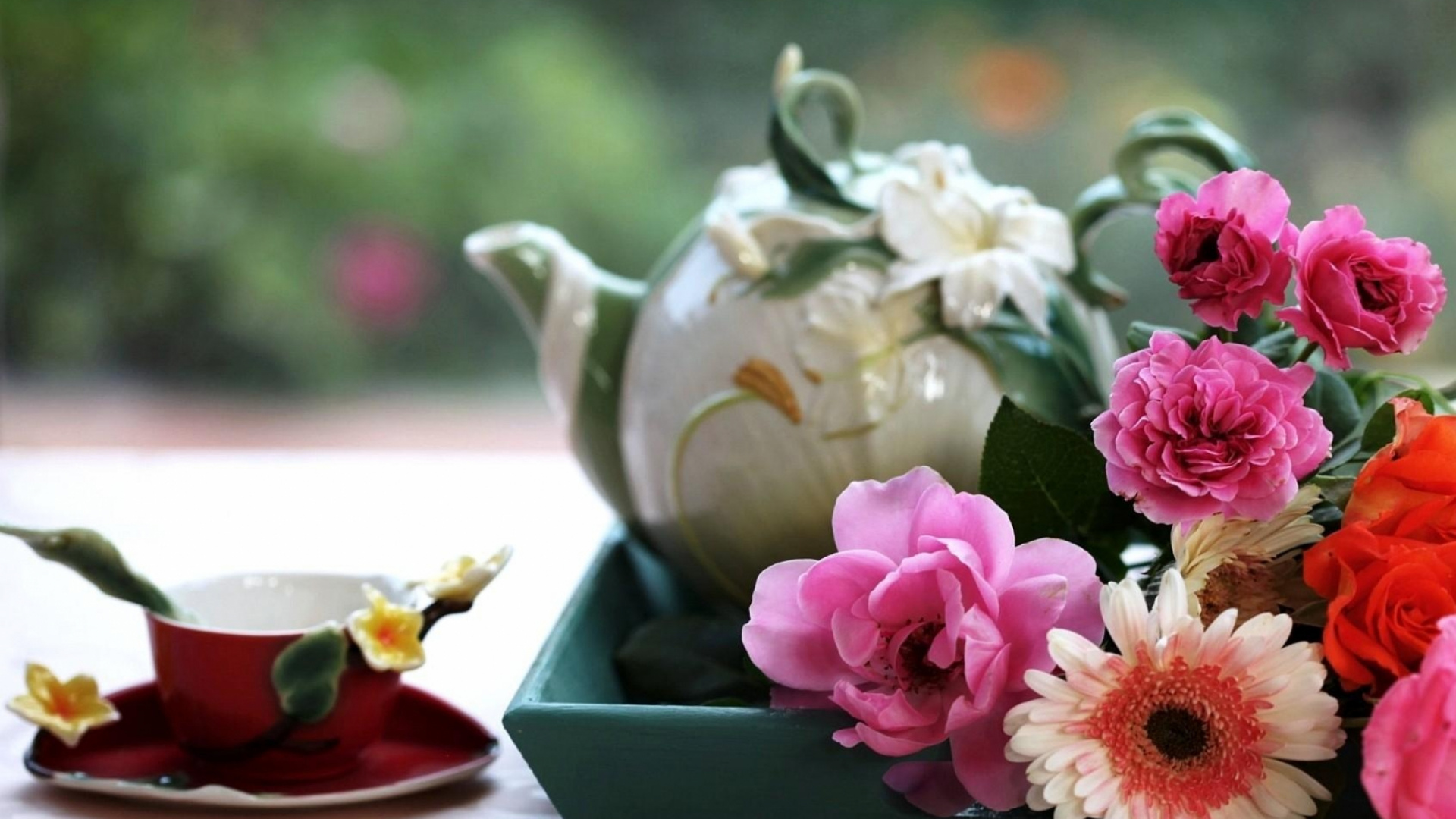 Pink and White Flowers in White Ceramic Teapot. Wallpaper in 1920x1080 Resolution