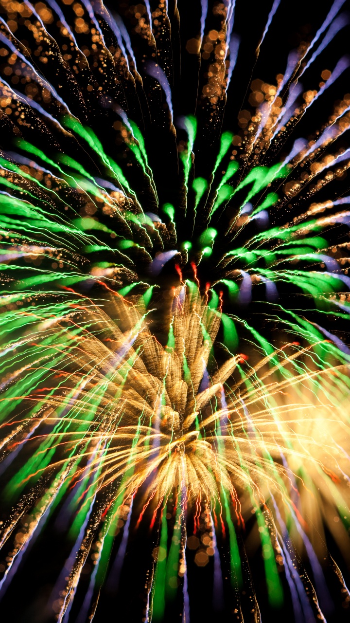 Fireworks, Salute, Green, New Years Day, Night. Wallpaper in 720x1280 Resolution
