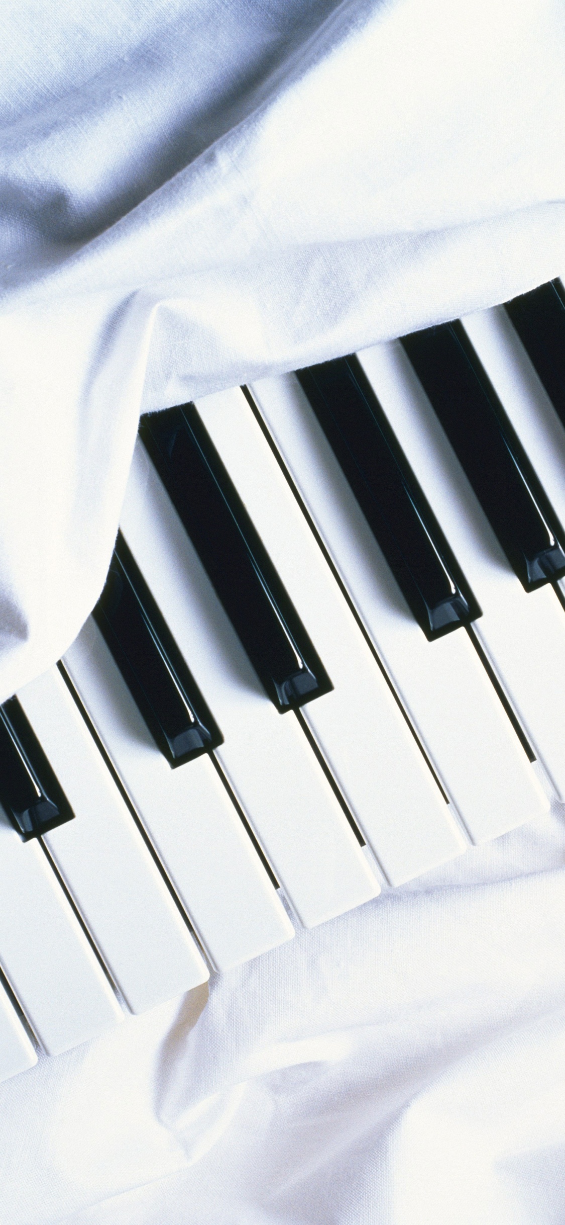 Piano, Keyboard, Musical Keyboard, Musical Instrument, Electronic Instrument. Wallpaper in 1125x2436 Resolution