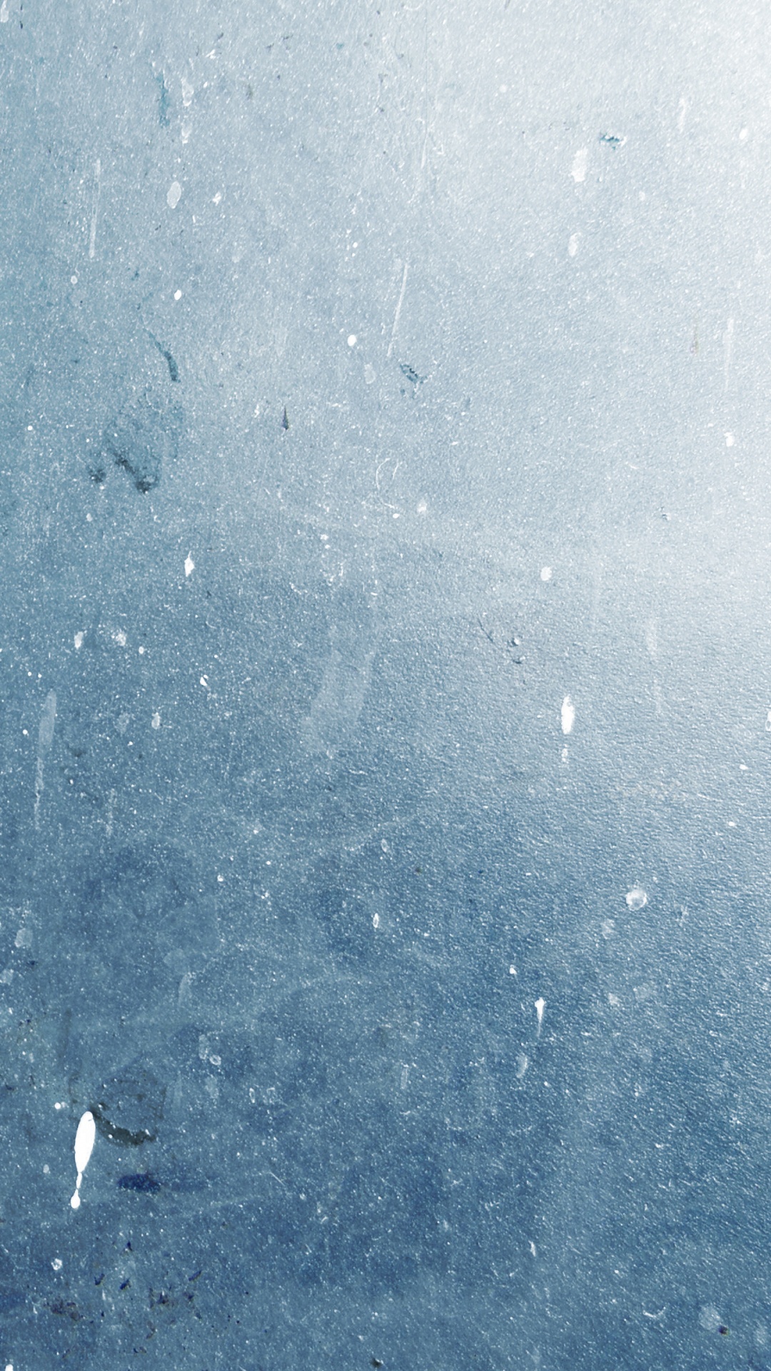 Persona Con Zapatos Negros de Pie Sobre un Piso de Concreto Marrón. Wallpaper in 1080x1920 Resolution