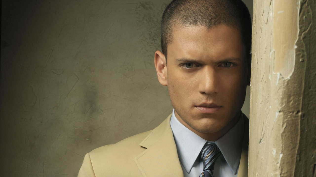 Michael Scofield, Wentworth Miller, Prison Break, Suit, Forehead. Wallpaper in 1280x720 Resolution