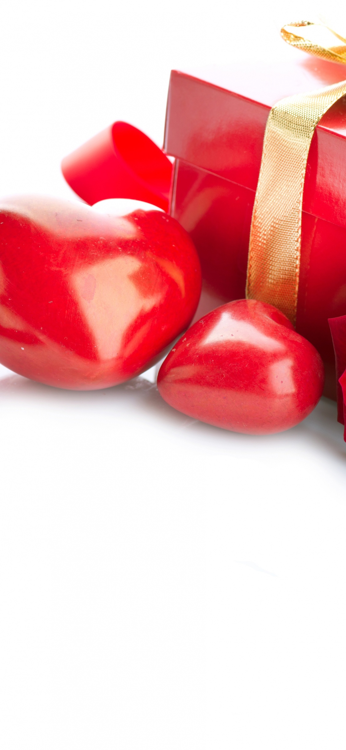 Valentines Tag, Herzen, Rose, Geschenk, Garten Rosen. Wallpaper in 1125x2436 Resolution