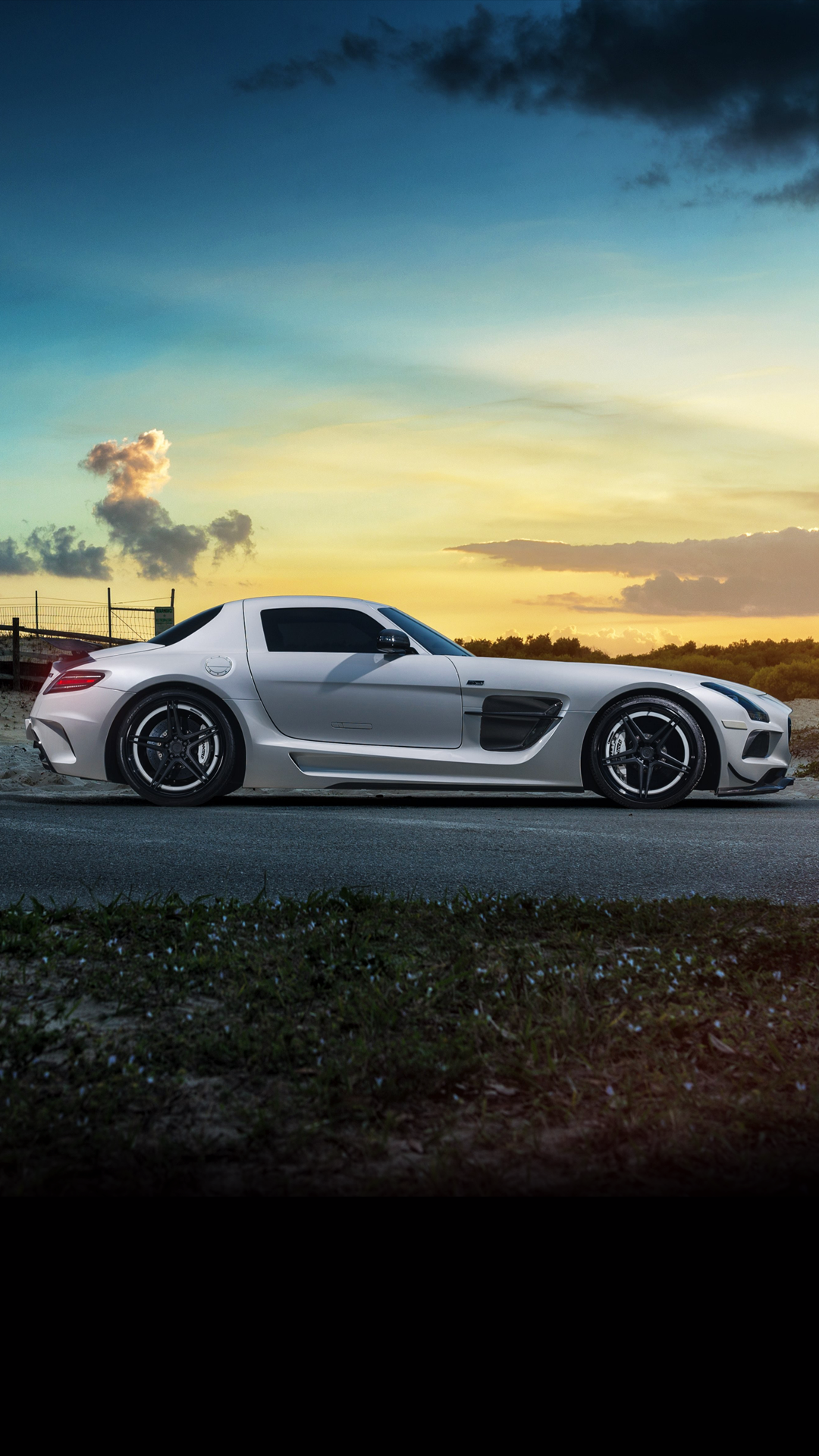 Mercedes Benz, Mercedes Benz Sls Amg, Coche, Deportivo, Grupo Mercedes Benz. Wallpaper in 1080x1920 Resolution