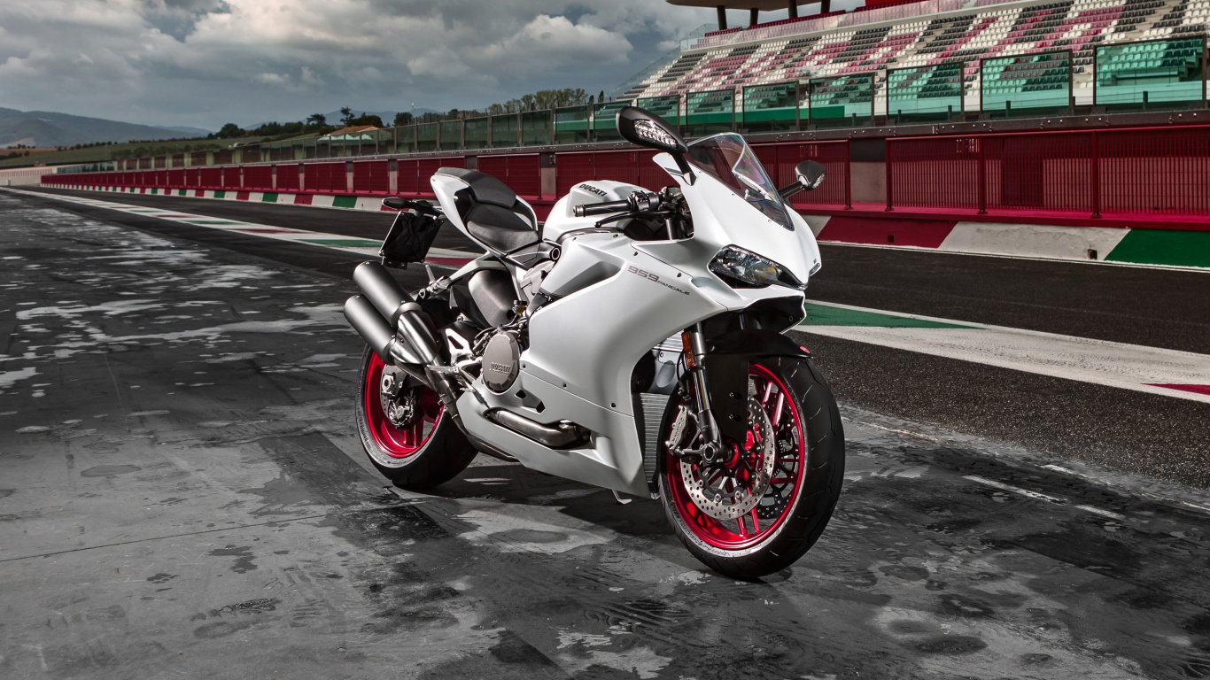 White Sports Bike Parked on Parking Lot During Daytime. Wallpaper in 1366x768 Resolution
