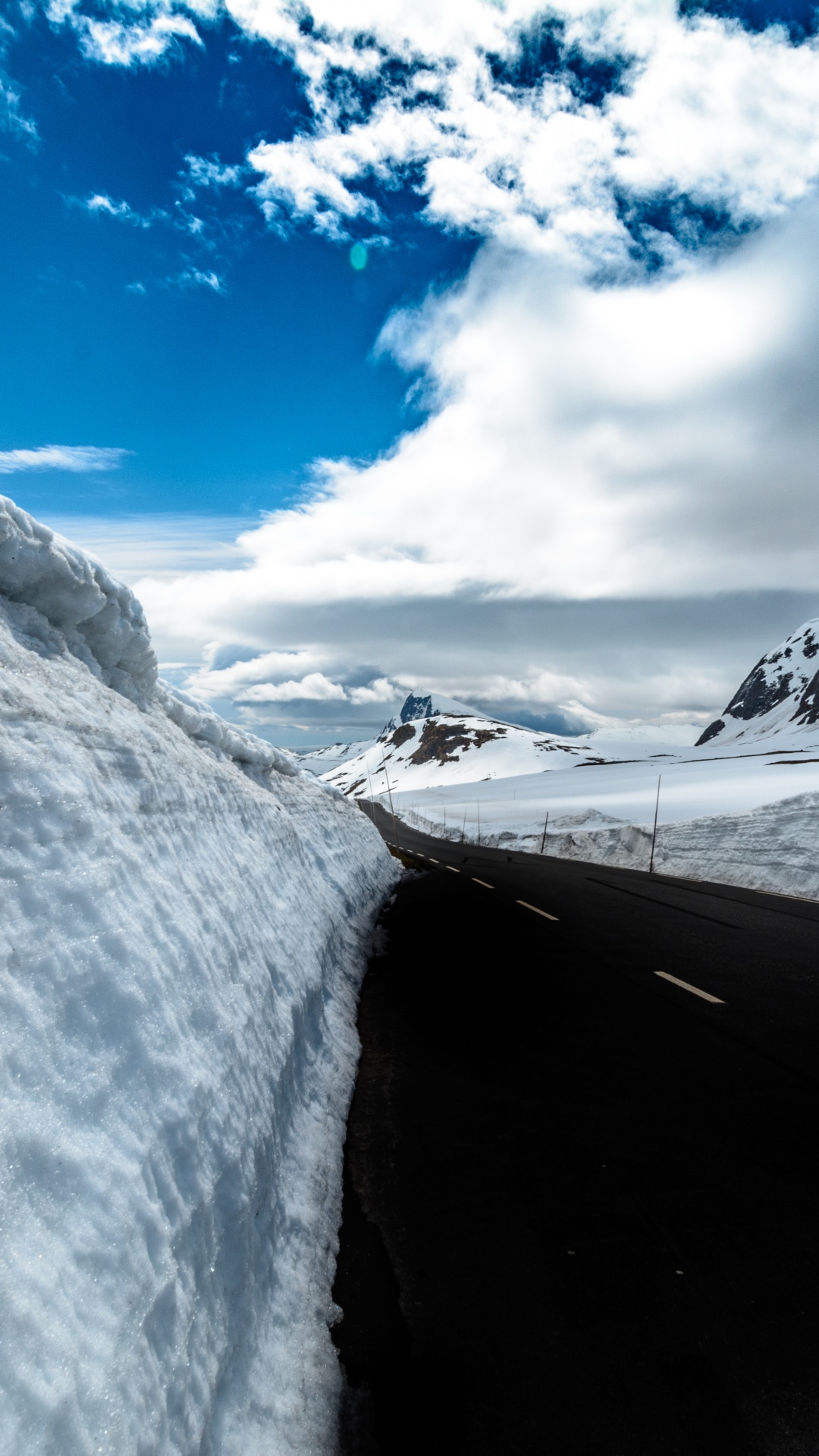 Ice, Mountain, Snow, Ice Cap, Mountainous Landforms. Wallpaper in 1080x1920 Resolution