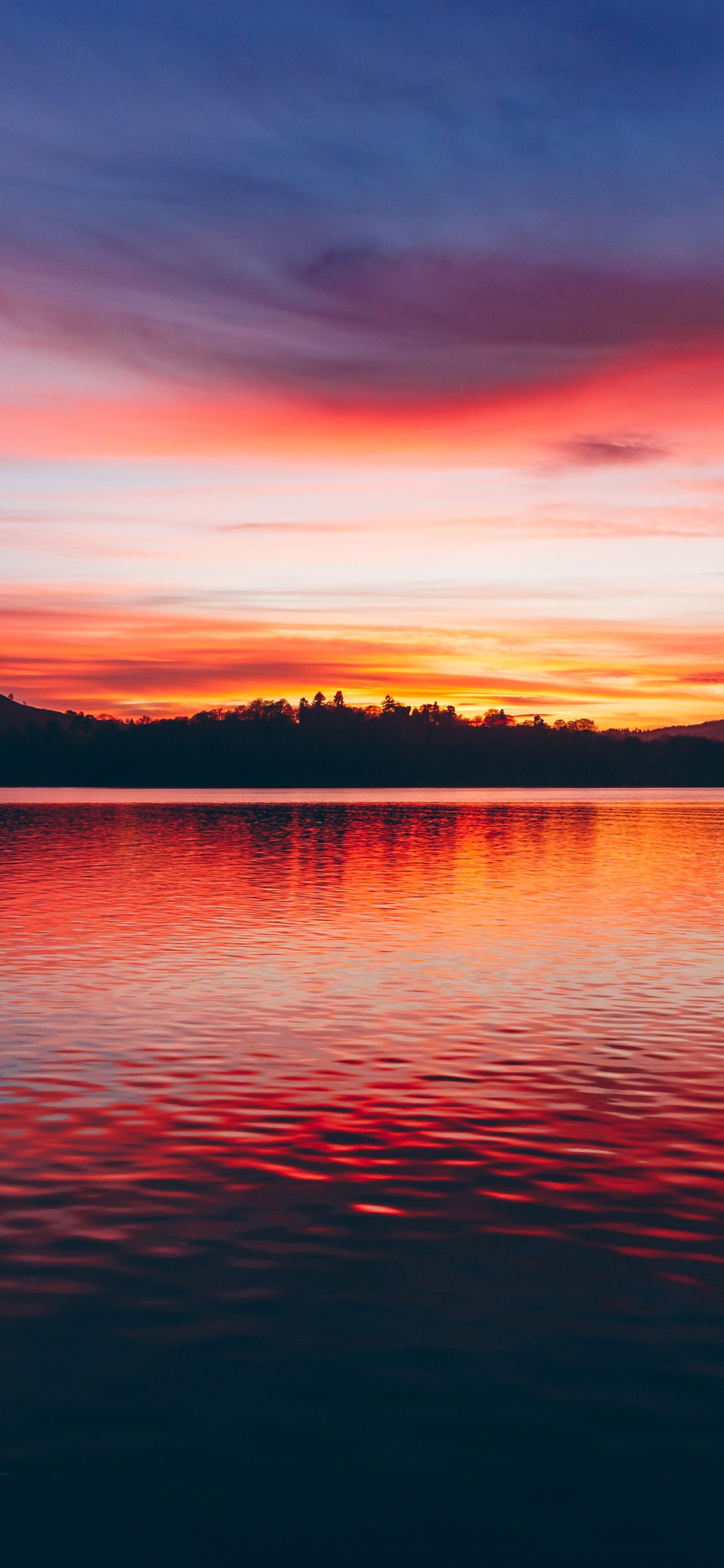 Sonnenuntergang, Horizont, Sonnenaufgang, Gewässer, Afterglow. Wallpaper in 1242x2688 Resolution