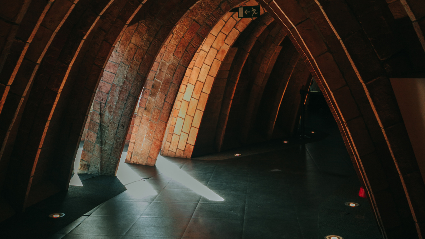 Brown and Gray Tunnel With Lights. Wallpaper in 1366x768 Resolution