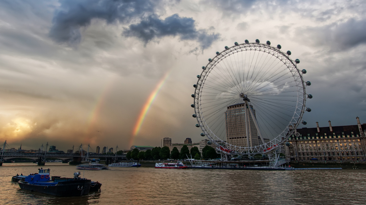 Ferris Wheel Near Body of Water During Daytime. Wallpaper in 1280x720 Resolution