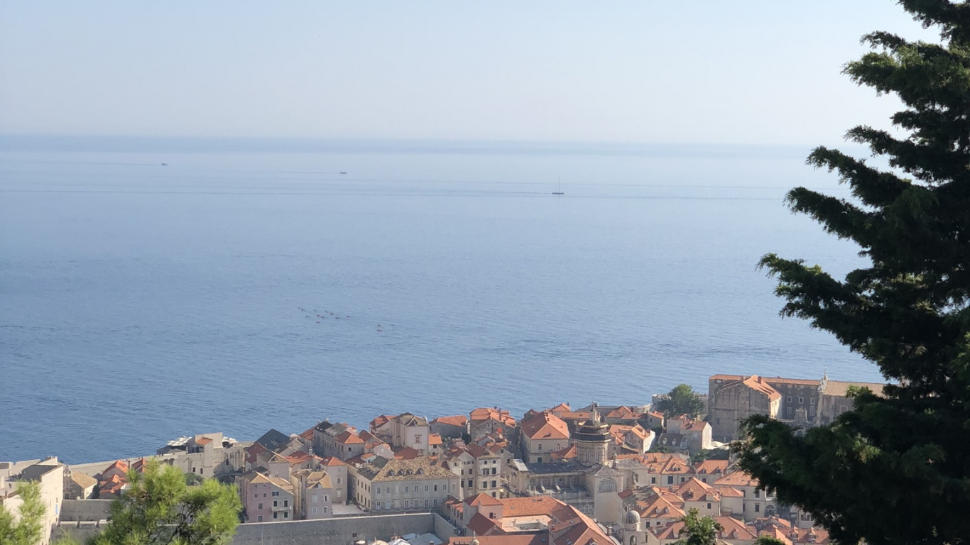 房地产, 住宅区, 屋顶, Evergreen, 度假胜地 壁纸 1366x768 允许