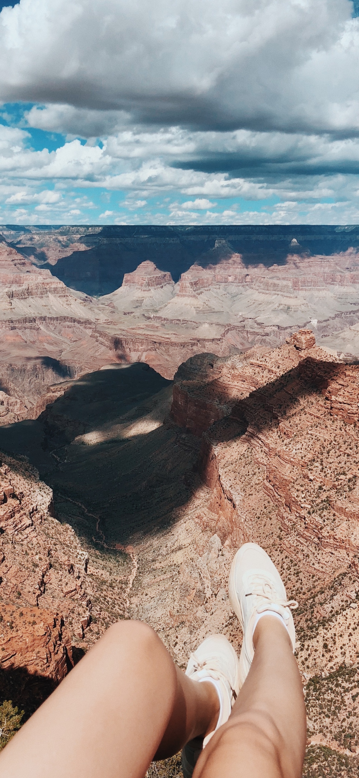 Canyon, Plateau, Nationalpark, Bergigen Landschaftsformen, Wildnis. Wallpaper in 1242x2688 Resolution
