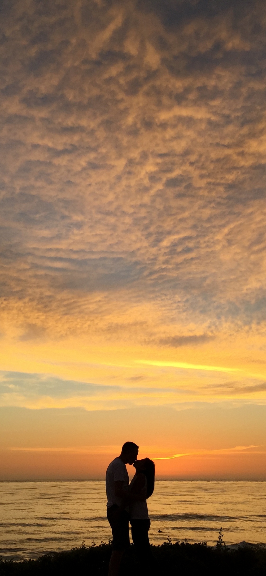 Romantik, Horizont, Sonnenuntergang, Cloud, Meer. Wallpaper in 1125x2436 Resolution