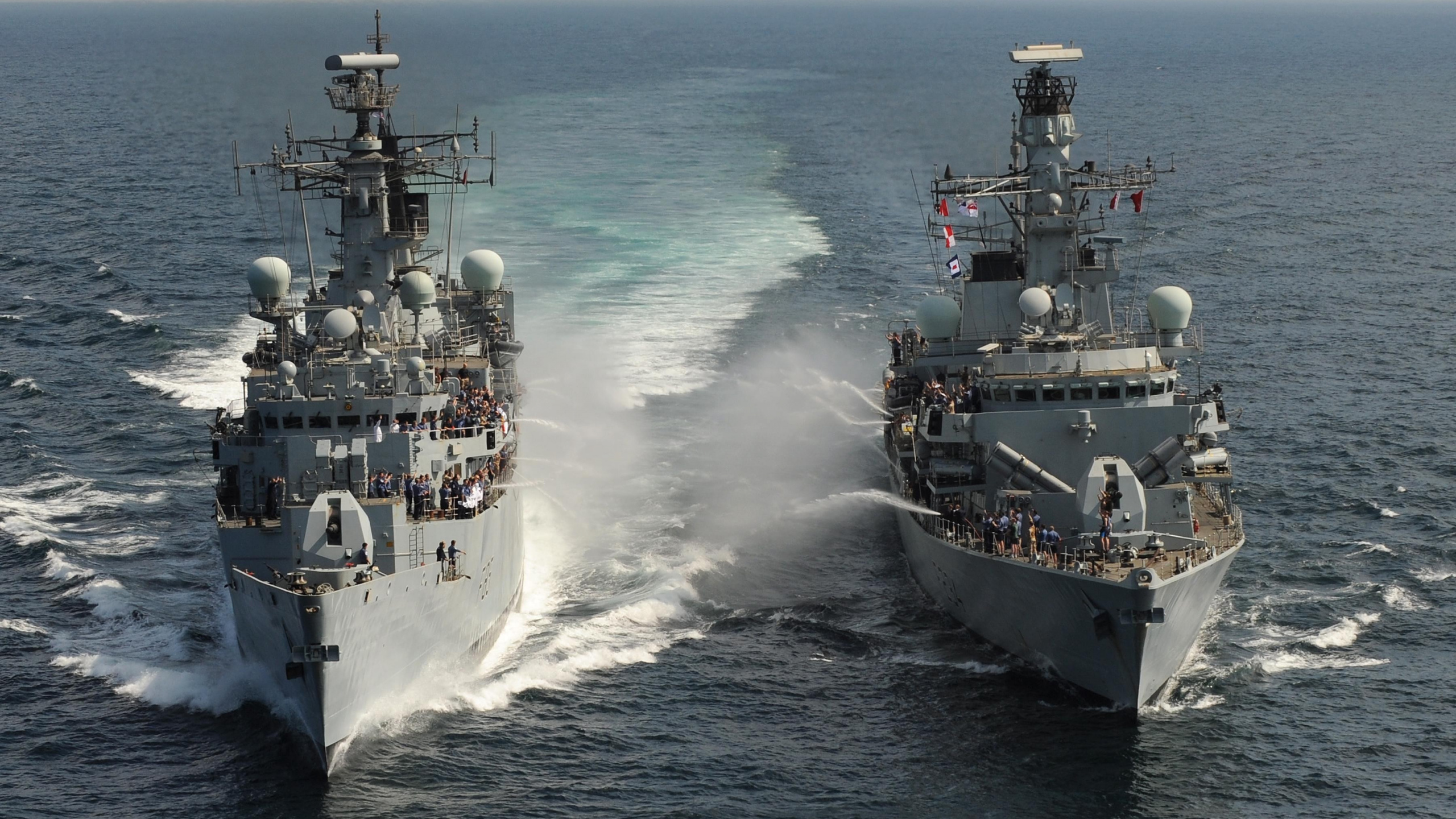 Navire, Navire de Guerre, de Navires de Guerre, Bateau, Navire D'assaut Amphibie. Wallpaper in 2560x1440 Resolution
