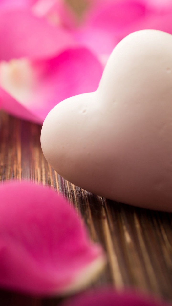 Love Heart, Heart, Romance, Petal, Pink. Wallpaper in 720x1280 Resolution