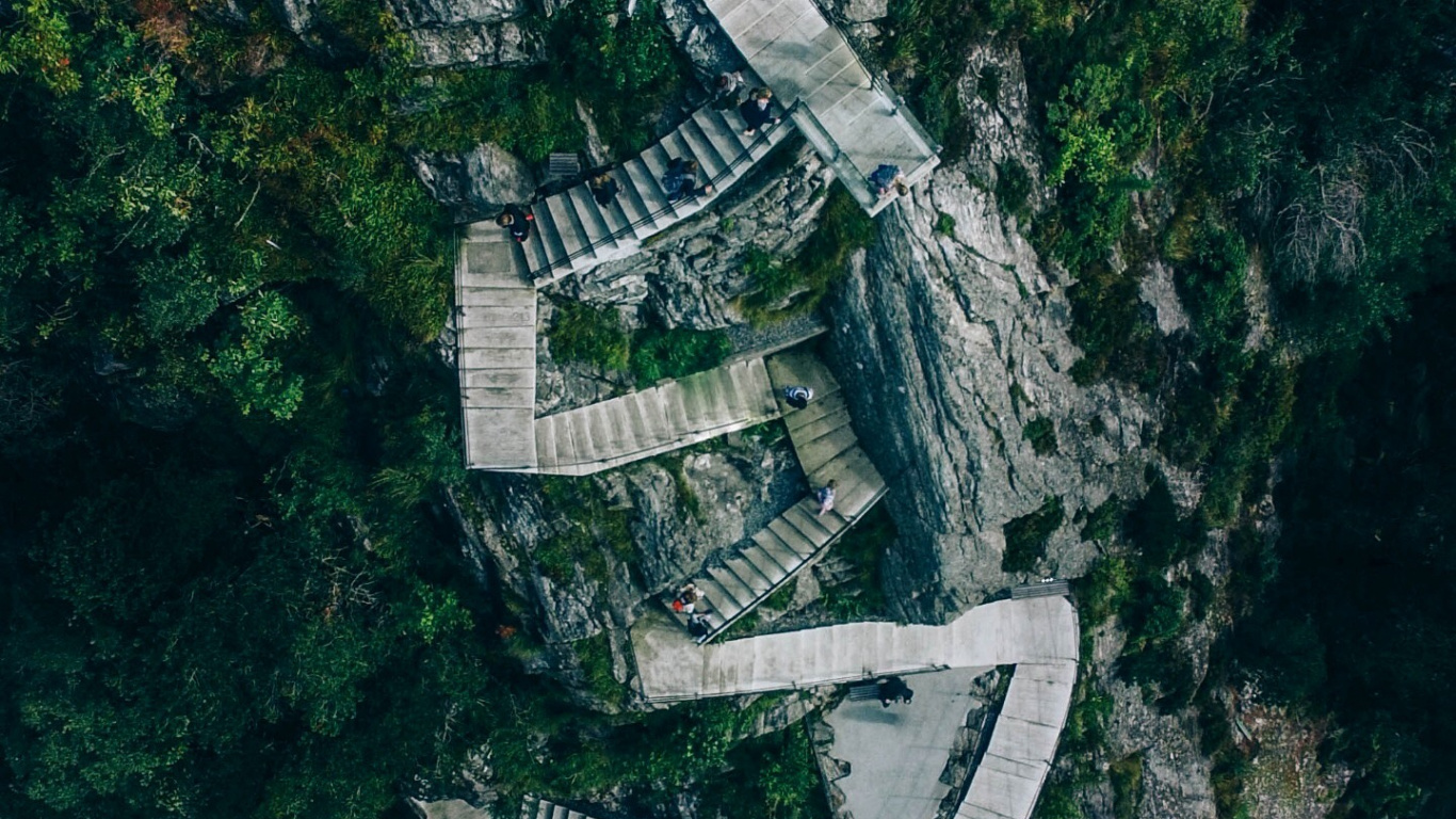 Motivational Stay Focused, Motivation, Human, Water, Water Resources. Wallpaper in 1366x768 Resolution