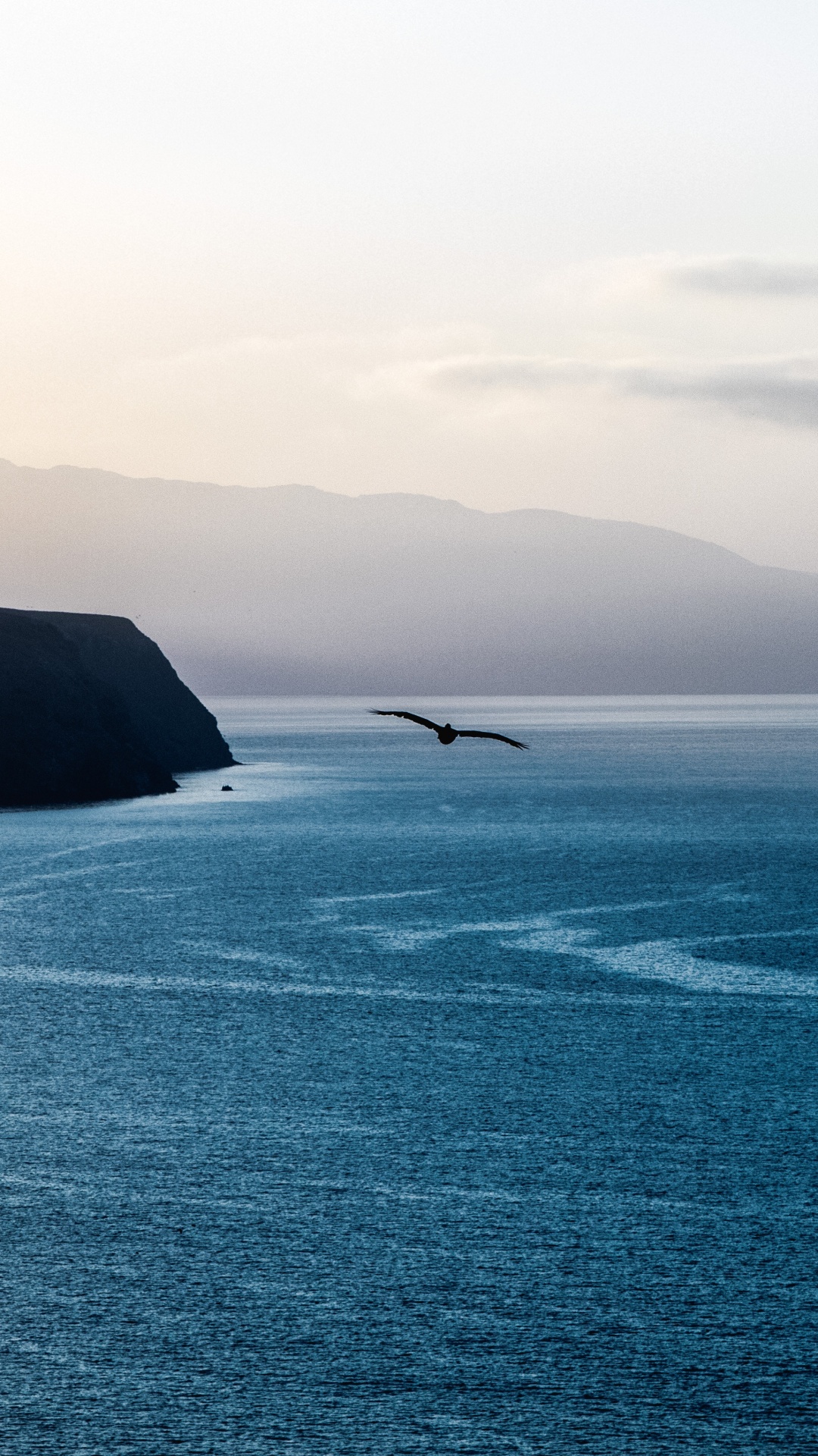 Body of Water, Sea, Ocean, Horizon, Blue. Wallpaper in 1080x1920 Resolution