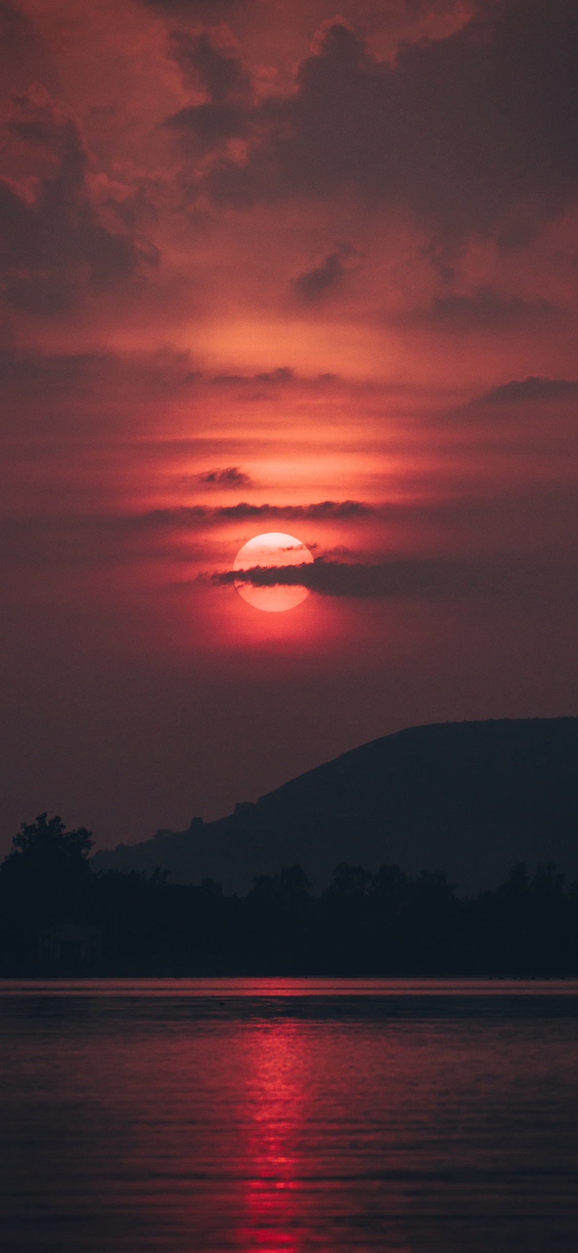 Horizon, Afterglow, L'heure Dorée, Red, Eau. Wallpaper in 1125x2436 Resolution